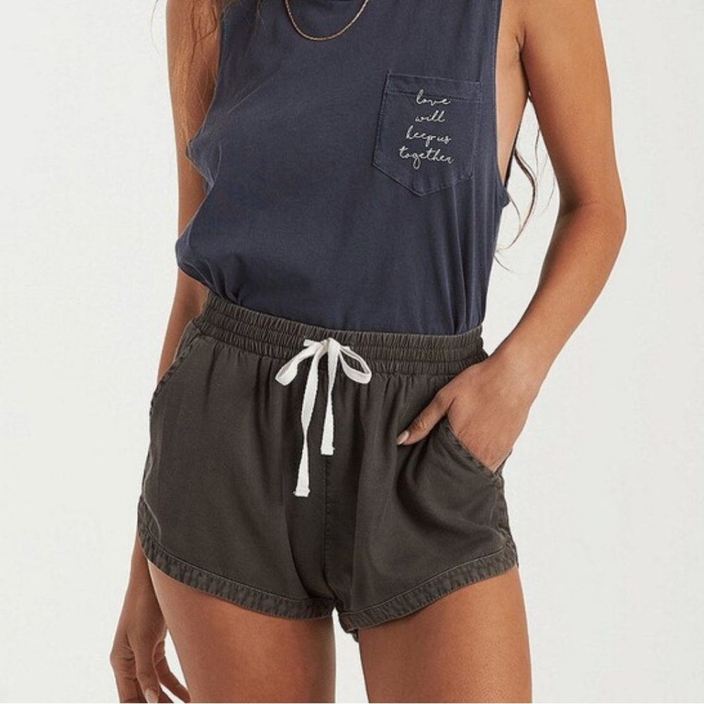 Billabong Drawstring Lounge Shorts size Small